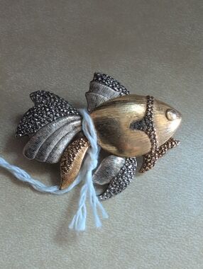 Liz Claiborne Gold and Silver Fish Brooch vintage Items